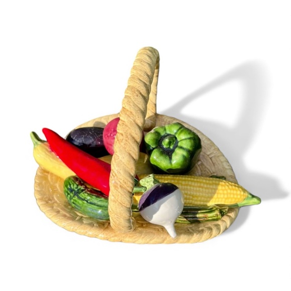 Vintage Ceramic Vegetable Basket Decor Centerpiece - Picture 6 of 7